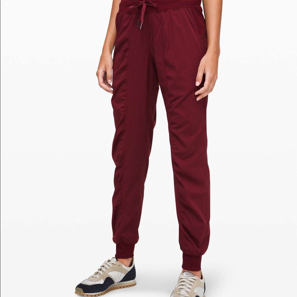 Dance studio jogger, deep red